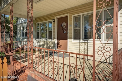 108 W Concourse, Keyport, NJ 07735 - photo 7