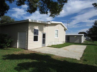 36736 Camelia Ct, Zephyrhills, FL 33542 - photo 6