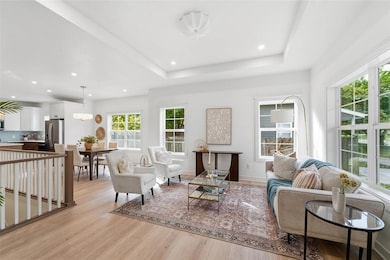 914 Douglas Ave, Des Moines, IA 50313 - photo 6