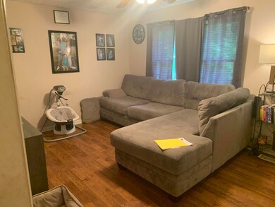 1445 Brooks Ave 7