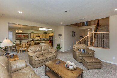 21377 Sole Ln, Friant, CA 93626 - photo 4