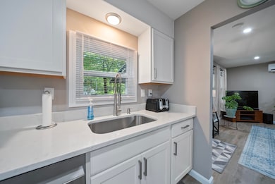 12 Lunar Ln, Nashua, NH 03062 - photo 7