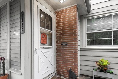 5-web-or-mls-1451-broadview-ave