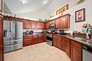 1272 Paddock Loop unit 1272, Washington Court House, OH 43160 - photo 5