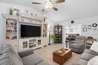 3822 SE Canvas Back Place, Stuart, FL 34997 - photo 7