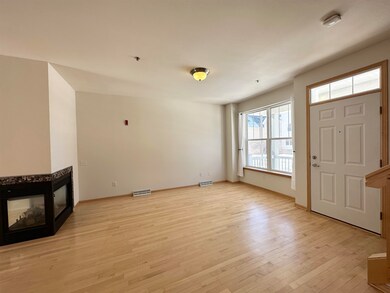 2793 Crinkle Root Dr, Fitchburg, WI 53711 - photo 3