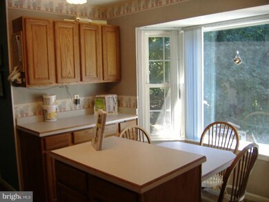 1699 Brimfield Cir, Sykesville, MD 21784 - photo 5