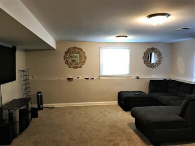 2803 Greenwood Rd, Hazel Crest, IL 60429 - photo 2