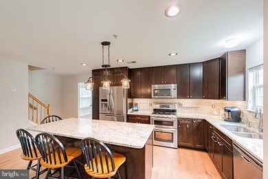 7340 Summerwind Cir, Laurel, MD 20707 - photo 3