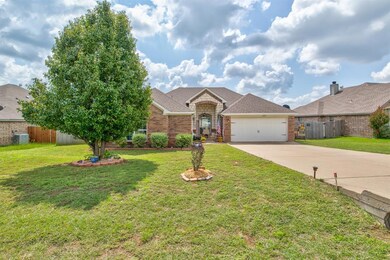 2907 Saunter Ln, Granbury, TX 76049 - photo 4