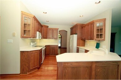 Kitchen. Excellent kitchen with solid surface coun