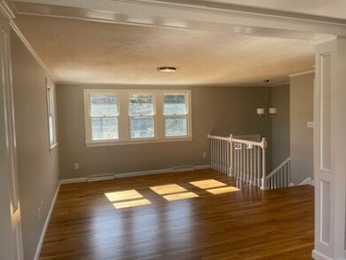 846 Plymouth St, Middleboro, MA 02346 - photo 6