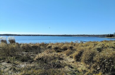 2 Gladys St, South Dartmouth, MA 02748 - photo 6