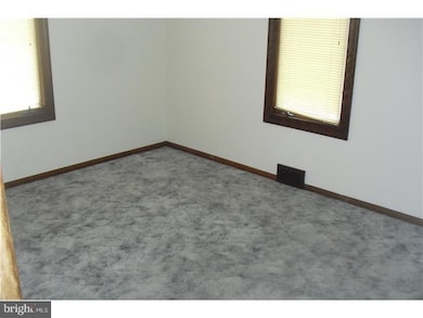 23 Elizabeth Dr, Pennsville, NJ 08070 - photo 5