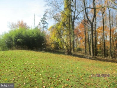 21386 Potomac View Rd, Sterling, VA 20164 - photo 5