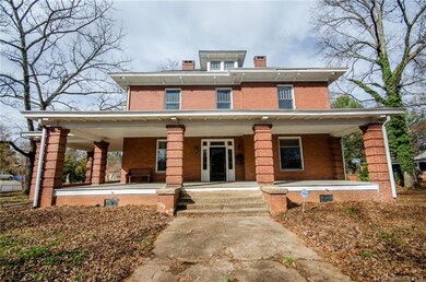 411 Davie Ave, Statesville, NC 28677 - photo 2
