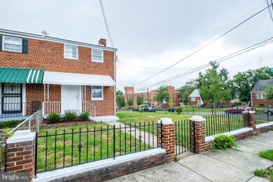 656 Chaplin St SE, Washington, DC 20019 - photo 4