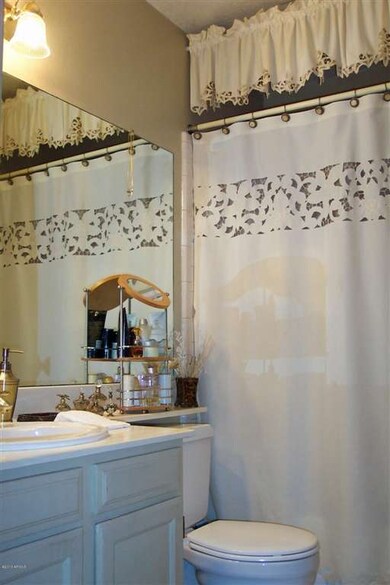 Home Guest Bath