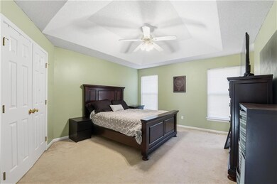 1020 N Logan St, Olathe, KS 66061 - photo 5