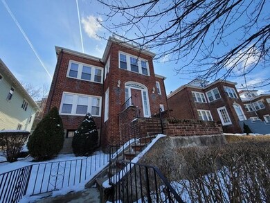 136 Columbia St unit 1, Brookline, MA 02446 - photo 2
