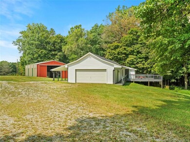 8995 Loggins Rd NE, Georgetown, IN 47122 - photo 6