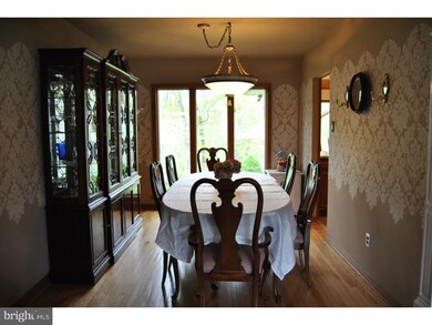 578 Seneca Ct, Magnolia, NJ 08049 - photo 7