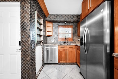 1775 N Andrews Square unit 308W, Fort Lauderdale, FL 33311 - photo 7