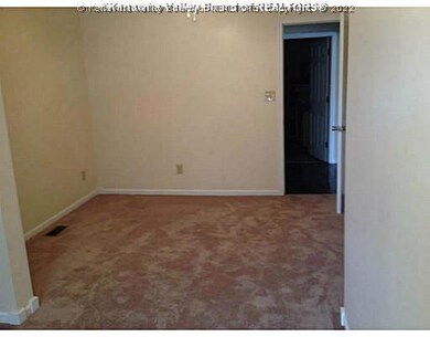 227 21st St, Dunbar, WV 25064 - photo 7