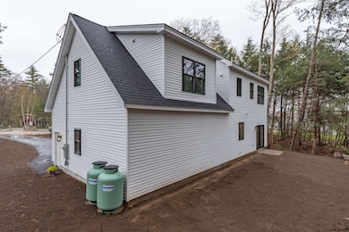 39 Colony Dr, Barnstead, NH 03225 - photo 3