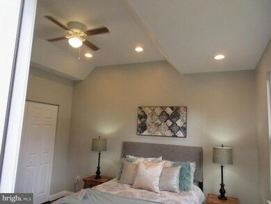 4501 Forest View Ave, Baltimore, MD 21206 - photo 5