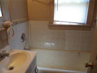 610 E Harrison Ave unit 1, Guthrie, OK 73044 - photo 5