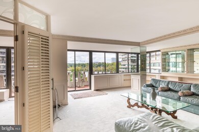 Watergate East Residences unit 604-N, Washington, DC 20037 - photo 5