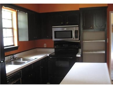 3633 Cochran Ave, Moss Point, MS 39562 - photo 4