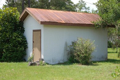STORAGE SHED