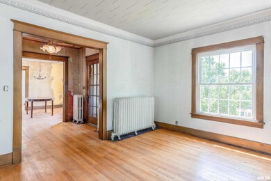 1200 E 9th St, Davenport, IA 52803 - photo 7