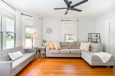 22 Brook St unit 22, Whitinsville, MA 01588 - photo 5