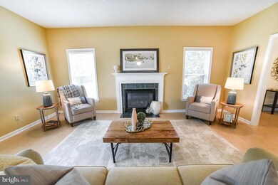 22376 Deerpath Ct, Great Mills, MD 20634 - photo 4