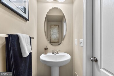 4715 Potomac Highlands Cir, Triangle, VA 22172 - photo 6