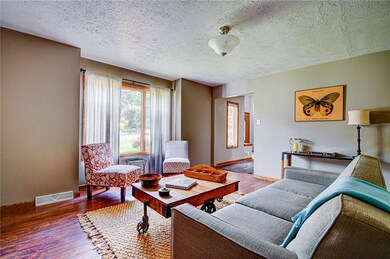 3 Hillcrest Ct, Monroeville, PA 15146 - photo 6