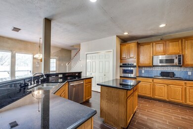 9314 Hudson Bend Cir, Houston, TX 77095 - photo 4