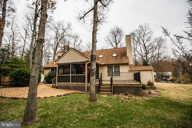 215 Creekside Dr, Locust Grove, VA 22508 - photo 5