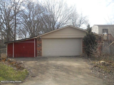 6722 Musket Dr, Louisville, KY 40228 - photo 2