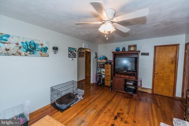 600 W 14th St, Front Royal, VA 22630 - photo 7