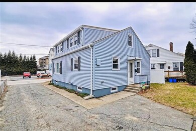 17 Jervis St, Woonsocket, RI 02895 - photo 5