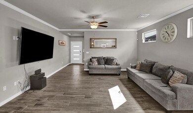 13853 Lago Vista Ave, Horizon City, TX 79928 - photo 7