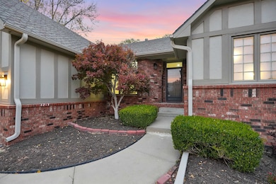 10106 E Mainsgate Cir, Wichita, KS 67226 - photo 3