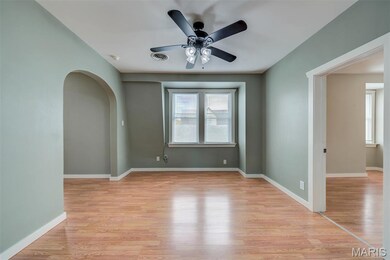 unlisted-address, Saint Louis, MO 63123 - photo 7