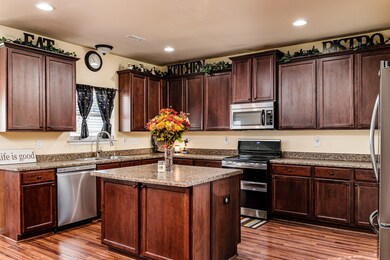 44 Skycroft Dr, Sanford, NC 27332 - photo 3