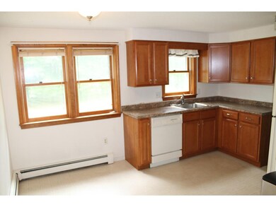 2 Skyline Dr unit 2-49, Amherst, NH 03031 - photo 4