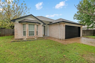 8051 Genesis Dr, Dallas, TX 75232 - photo 2
